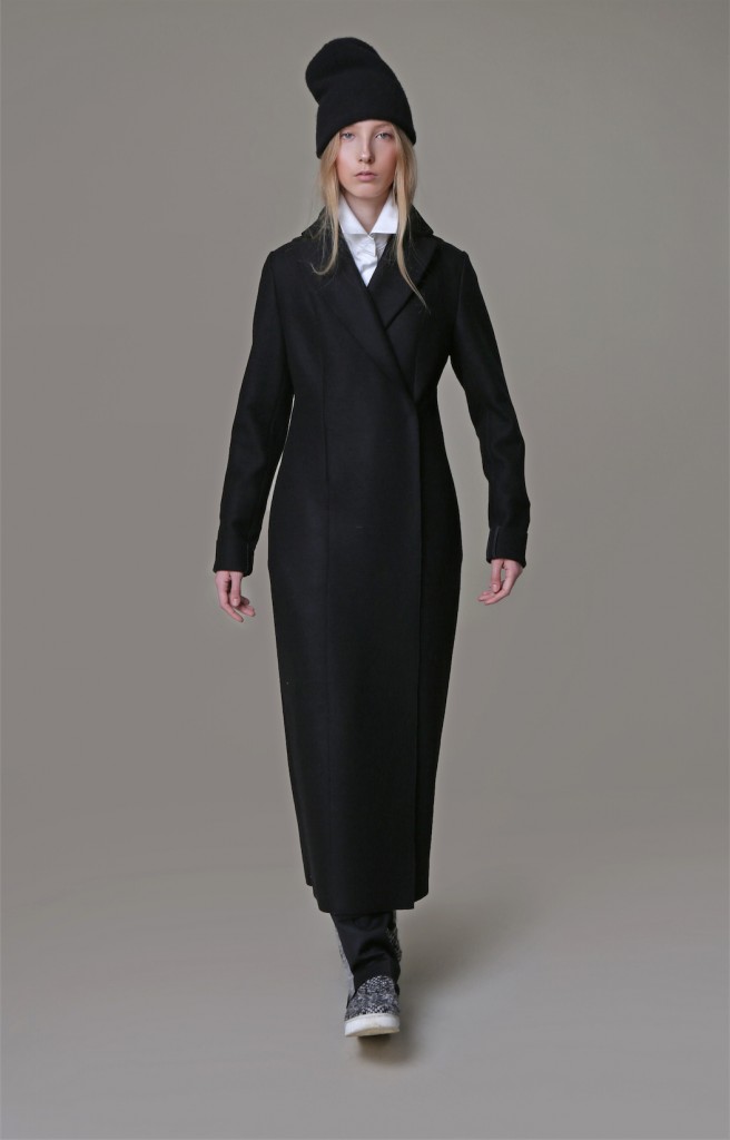 05 ONYX COAT 656x1024