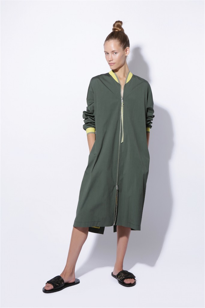 08_DEL EUROPE COAT 683x1024