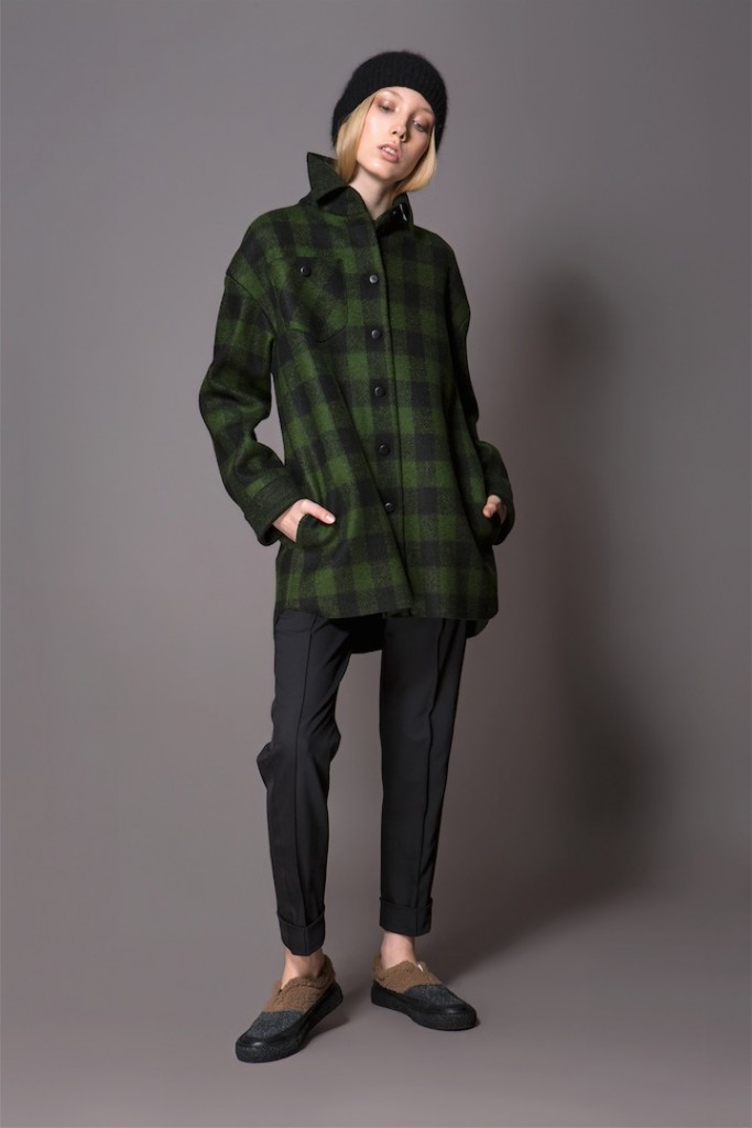 09 Montblanc short coat 683x1024