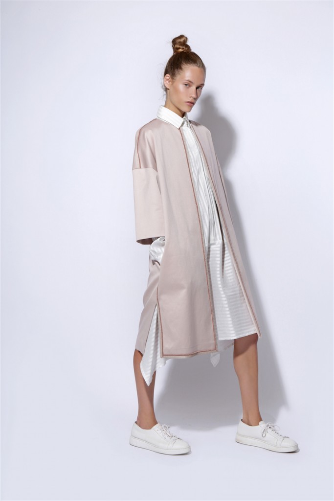 09_LANCASTER COAT 14_WARWICK DRESS 683x1024