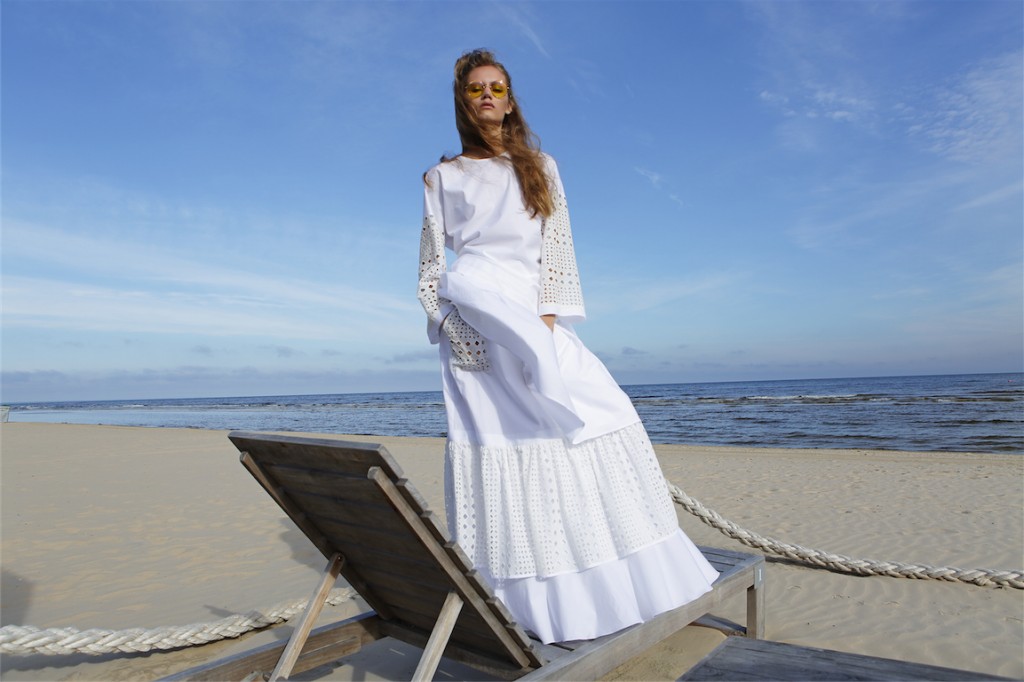 40 BALMORAL PAREO SKIRT 44_MERRION SKIRT 04_OBEROI TOP 1024x682