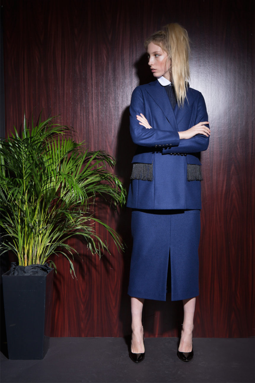 7 GORDO SHORT COAT 10 ESMERALDA SKIRT