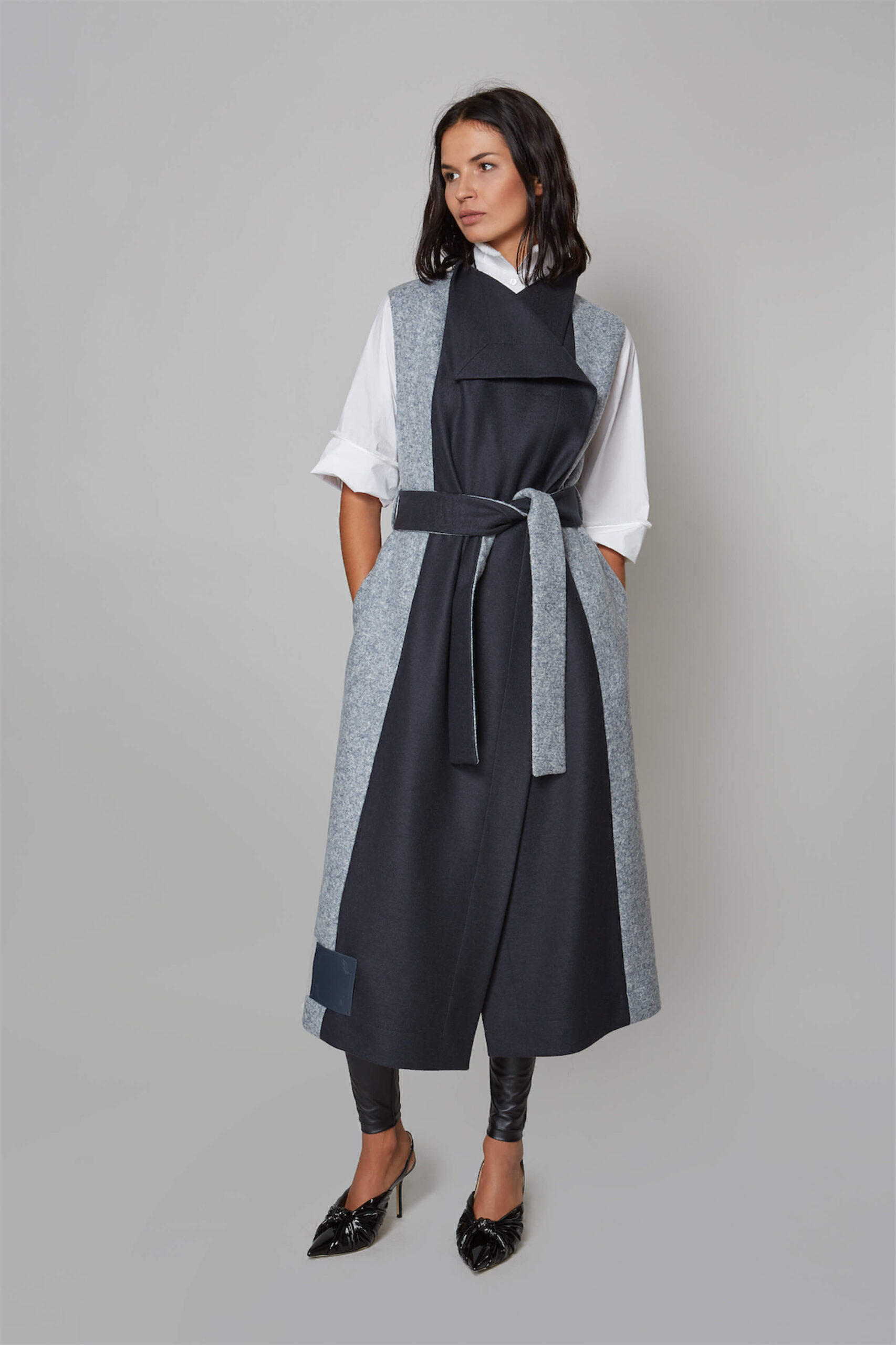 54 ARIES VEST 36 EQULEUS SHIRT