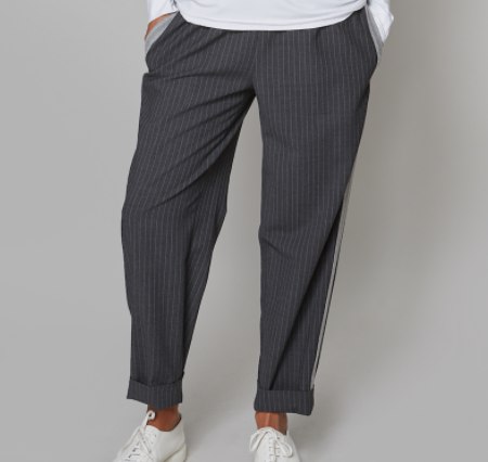 photo5838976565847897415